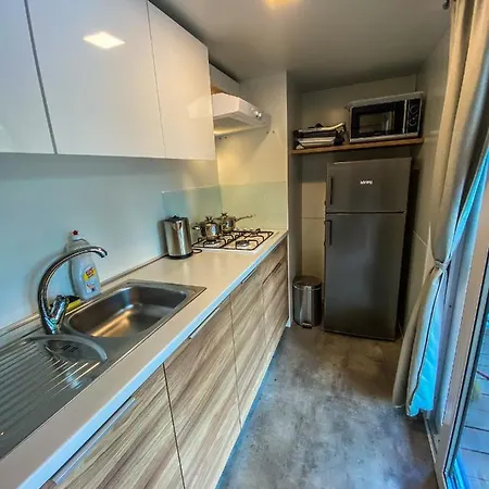 Sunny Mobile Homes Bijela Uvala 4* Mugeba