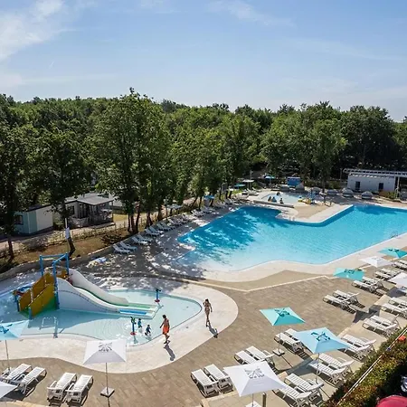 Sunny Mobile Homes Bijela Uvala База відпочинку Mugeba